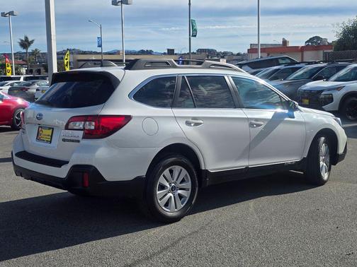 2019 Subaru Outback 2.5i Premium