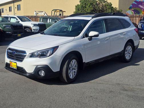 2019 Subaru Outback 2.5i Premium