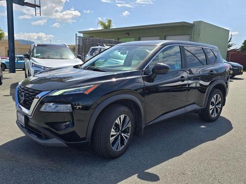 Super Black 2023 Nissan Rogue SV