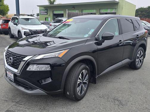 Super Black 2023 Nissan Rogue SV