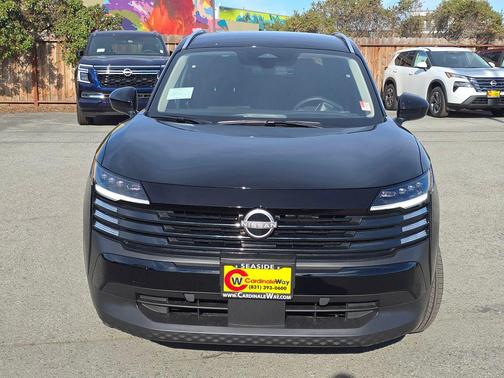 Super Black 2026 Nissan Kicks SV