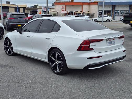 Fusion Red Metallic 2024 Volvo S60 B5 Core Dark Theme