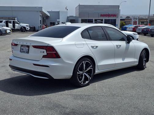 Fusion Red Metallic 2024 Volvo S60 B5 Core Dark Theme