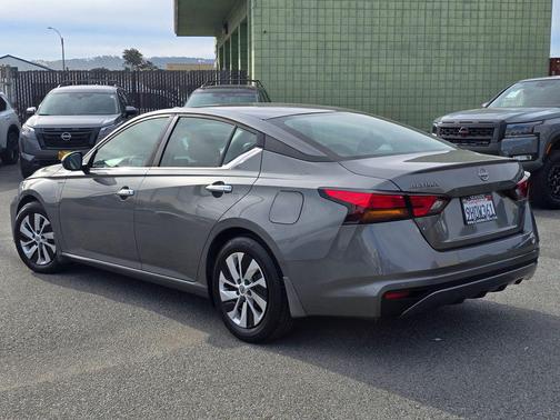 2023 Nissan Altima S FWD