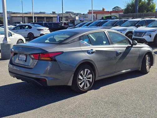 2023 Nissan Altima S FWD