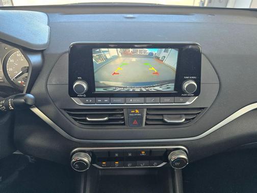 2023 Nissan Altima S FWD