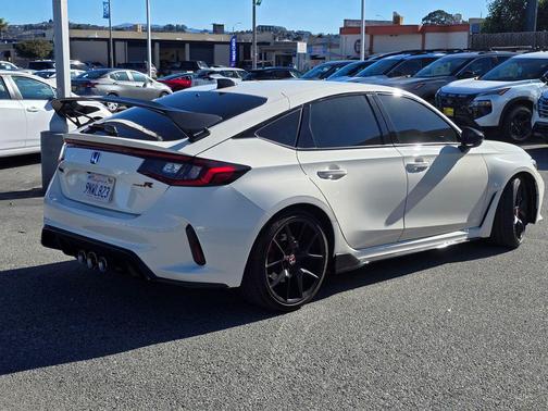 2024 Honda Civic Type R Base