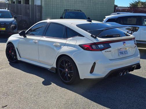 2024 Honda Civic Type R Base