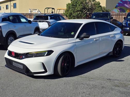 2024 Honda Civic Type R Base