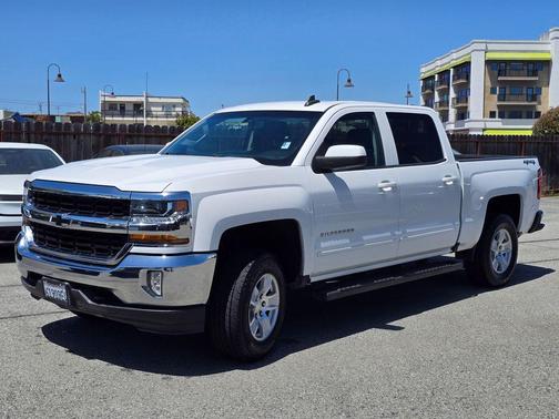 Summit White 2018 Chevrolet Silverado 1500 1LT