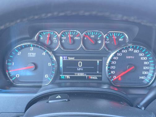 Summit White 2018 Chevrolet Silverado 1500 1LT
