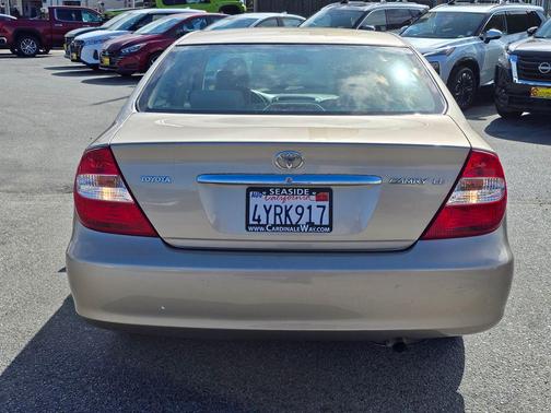 2002 Toyota Camry LE