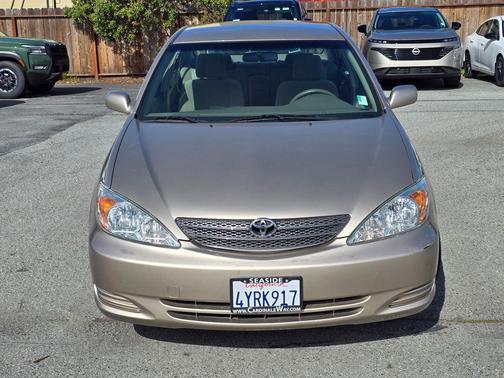2002 Toyota Camry LE
