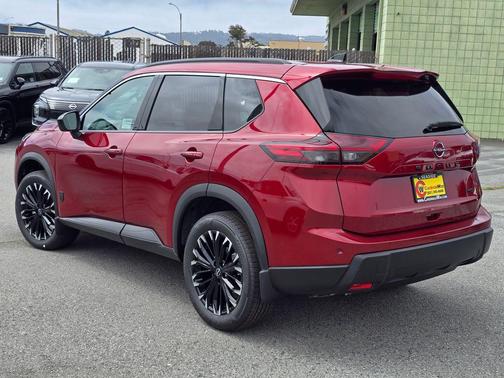Scarlet Ember Tintcoat 2026 Nissan Rogue Dark Armor