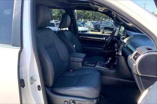 2023 Lexus GX 460 Base