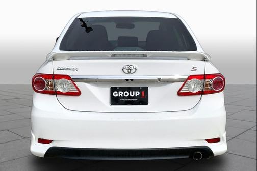 Super White 2011 Toyota Corolla S