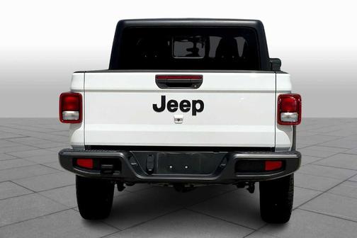 2023 Jeep Gladiator Sport