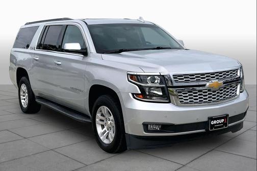 Silver Ice Metallic 2018 Chevrolet Suburban LT