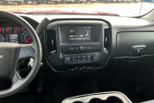 2018 Chevrolet Silverado 1500 Custom