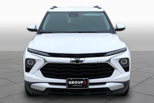 Summit White 2024 Chevrolet Trailblazer LT