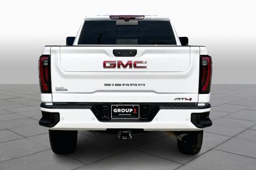 2025 GMC Sierra 2500 AT4