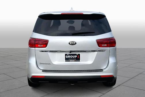 2020 Kia Sedona LX