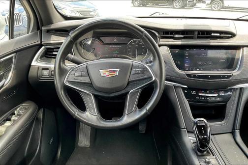 2020 Cadillac XT5 Premium Luxury