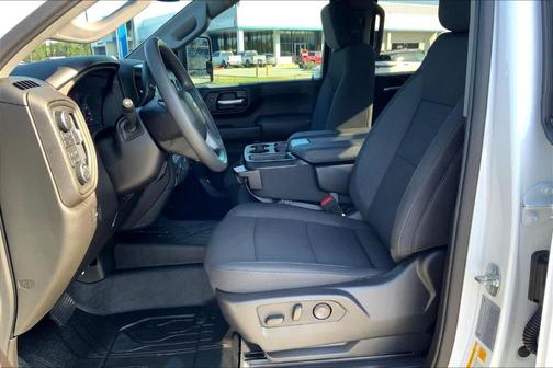 2025 Chevrolet Silverado 2500 Custom