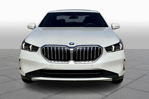 2025 BMW 530 i