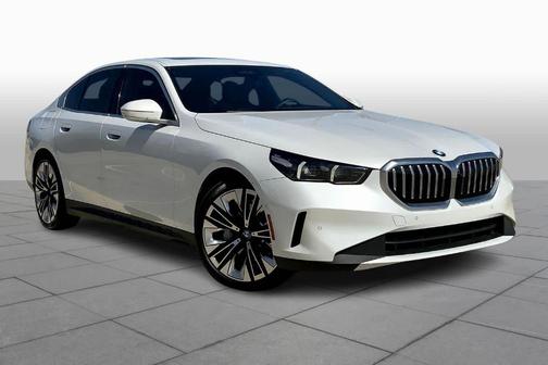 2025 BMW 530 i