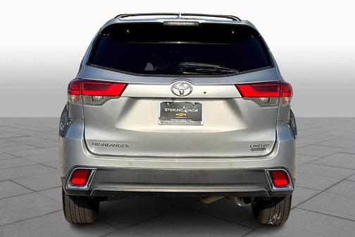 2018 Toyota Highlander Limited Platinum