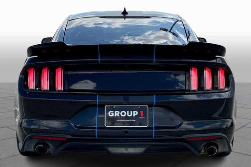 2021 Ford Mustang EcoBoost