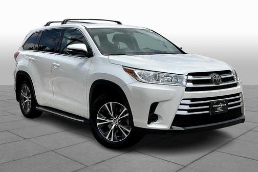 2017 Toyota Highlander LE