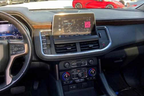 2022 Chevrolet Suburban High Country