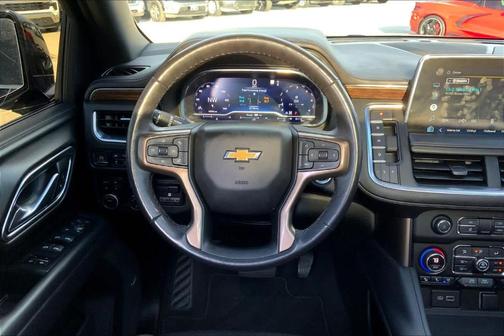 2022 Chevrolet Suburban High Country