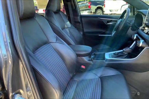 2022 Toyota RAV4 Hybrid XSE