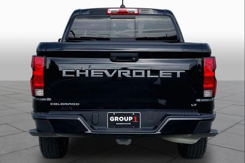Black 2024 Chevrolet Colorado LT