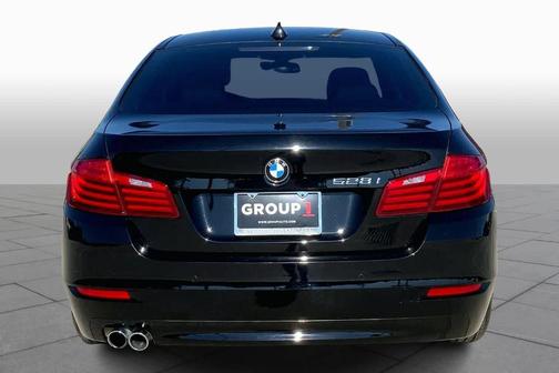 2016 BMW 528 i
