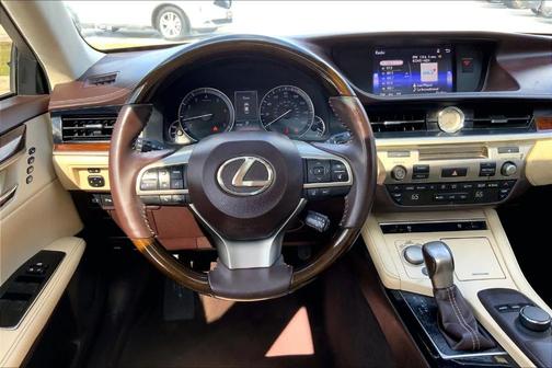 2016 Lexus ES 350 Base