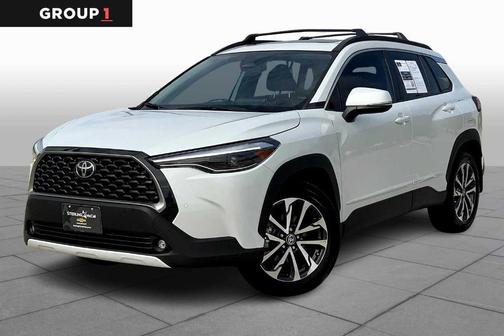 2024 Toyota Corolla Cross XLE