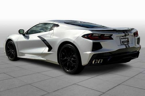 2026 Chevrolet Corvette Stingray w/2LT