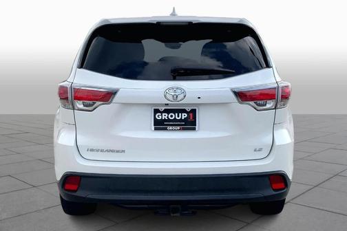 2015 Toyota Highlander LE