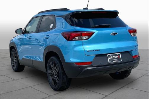GKN/MARINA BLUE 2026 Chevrolet Trailblazer LT