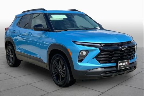 GKN/MARINA BLUE 2026 Chevrolet Trailblazer LT