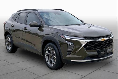Harvest Gold / Bronze 2024 Chevrolet Trax LT