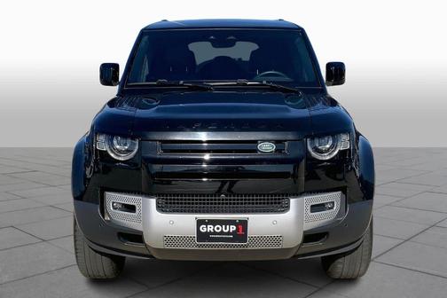 2025 Land Rover Defender P300