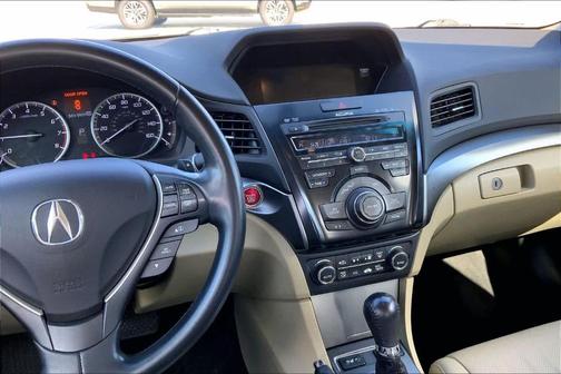 2015 Acura ILX 2.0L Technology