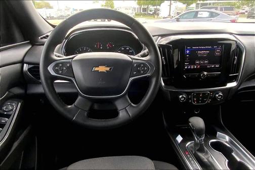 Northsky Blue Metallic 2023 Chevrolet Traverse LT Cloth