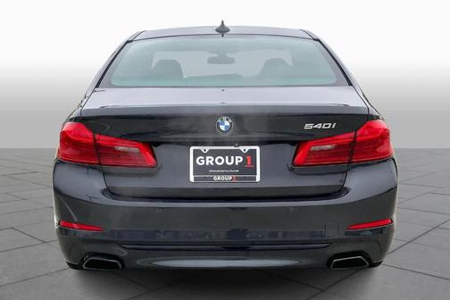 2019 BMW 540 i