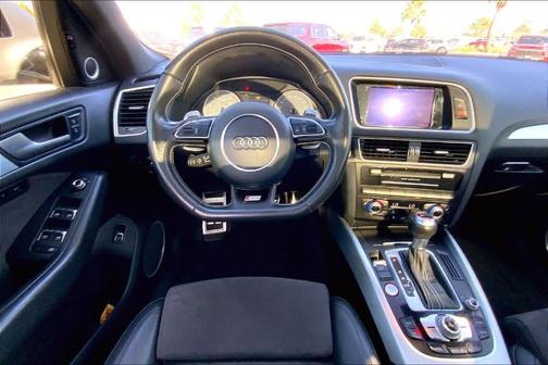 2015 Audi SQ5 3.0T Premium Plus